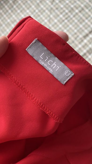Продам платья от бренда Lichi