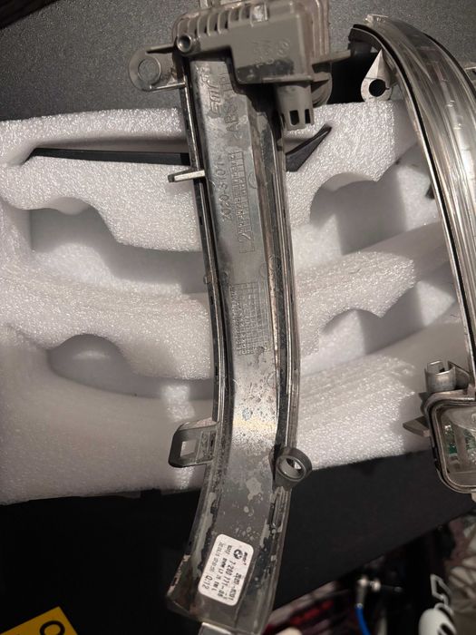 Semnalizare oglinzi originale BMW F30