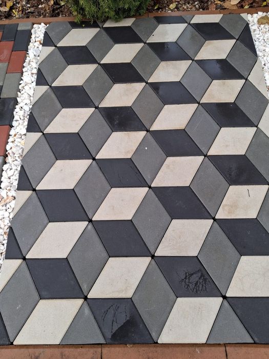 Pavaje pavele montaj profesional