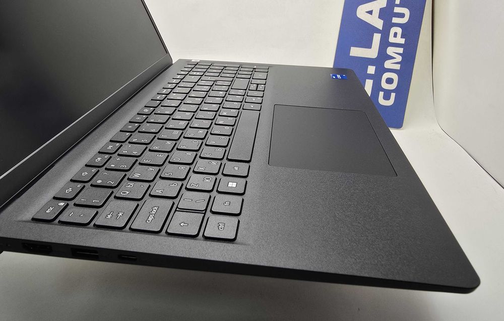 Dell Pro 15 Essential   i5 1334U/16GB/512SSD/FHD