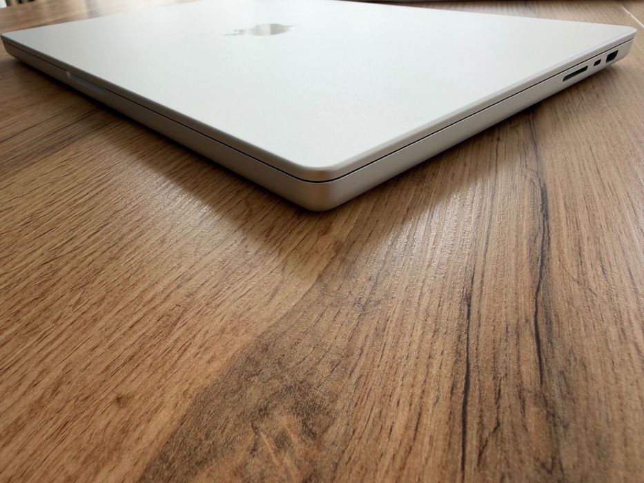 MacBook Pro 16" M4 PRO Chip 14-CPU/20-GPU/48GB RAM/512GB SSD В ГАРАНЦИЯ 8.06.2028г. — миниатюра 2