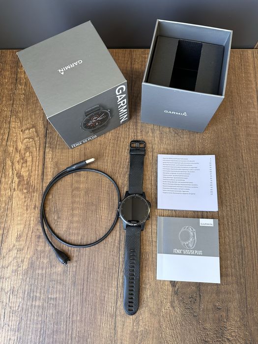 Garmin Fenix 5S Plus Sapphire Edition