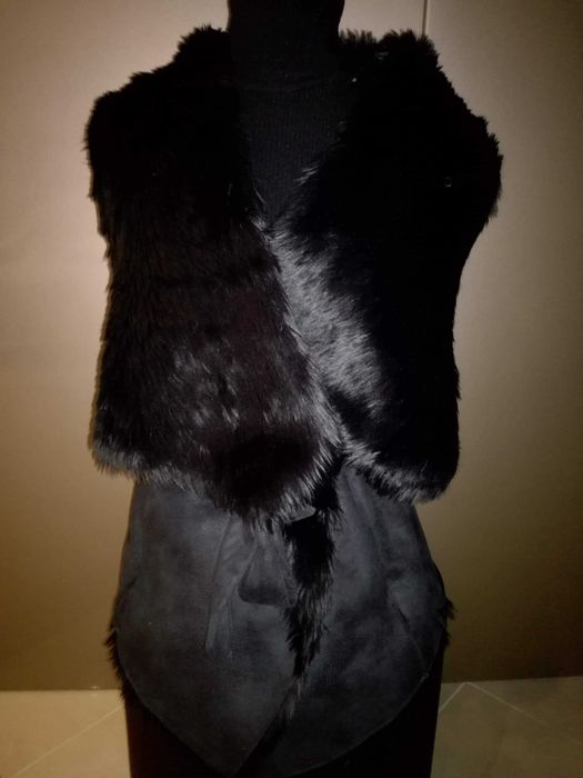 Дамски елек Lipsy London