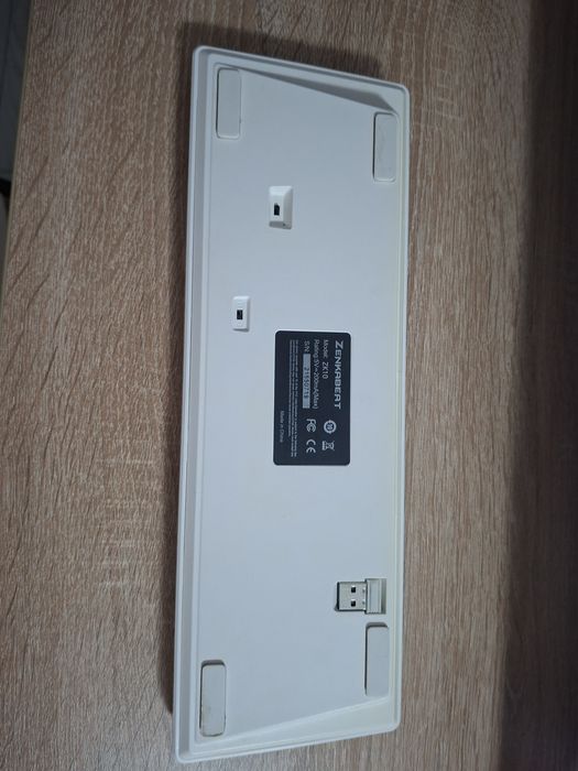 Tastatura Gaming 65% Zenkabeat Switch-uri rosii