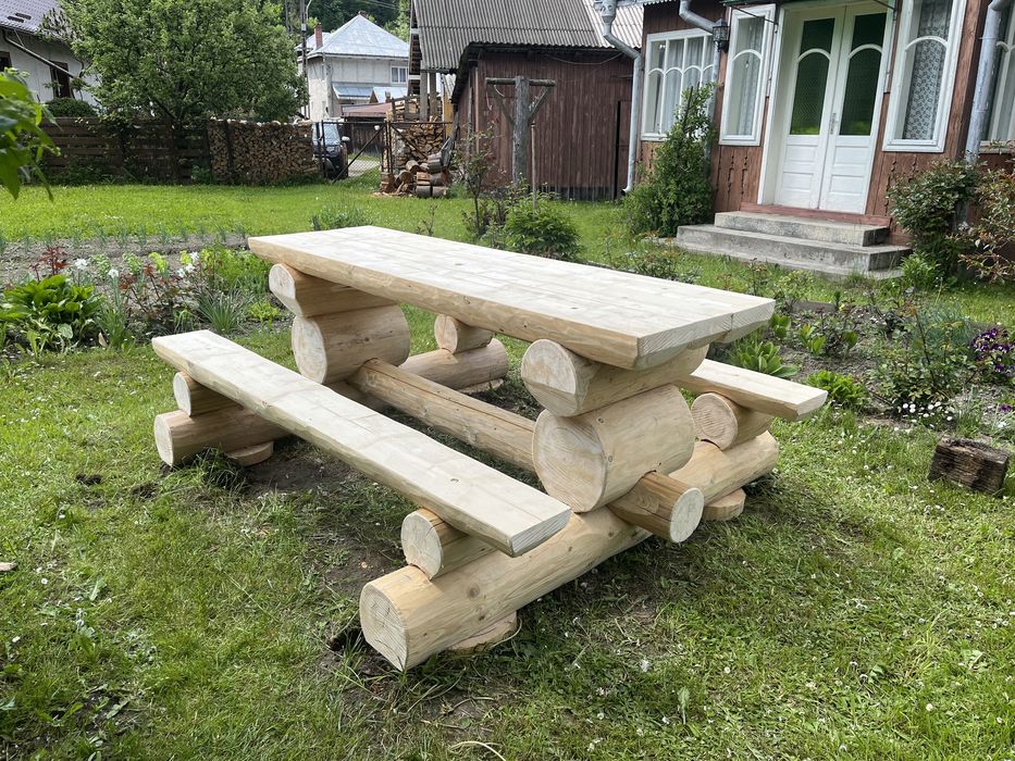 Masa din lemn rotund/ masa rustica