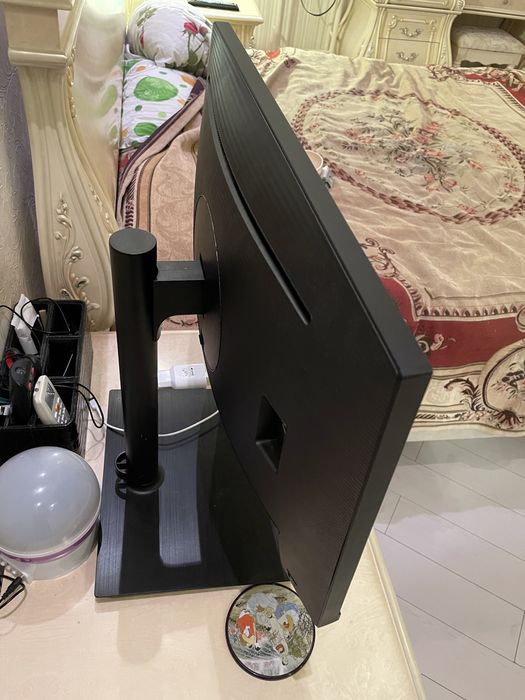 Монитор фирмы Samsung