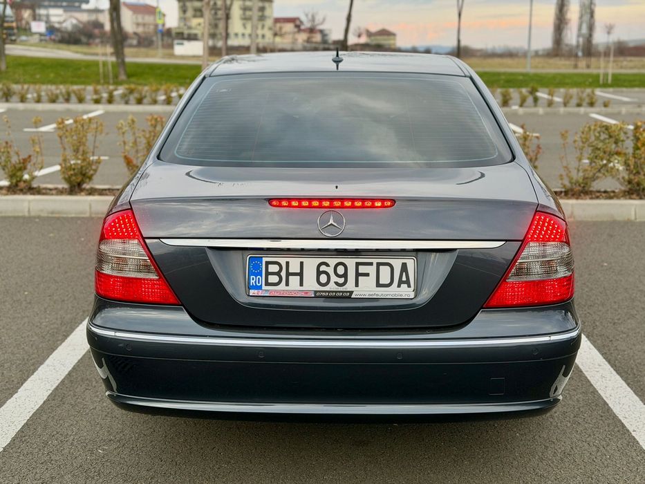 Mercedes Benz E Klasse Avantgarde 220 170 CP E220 W211