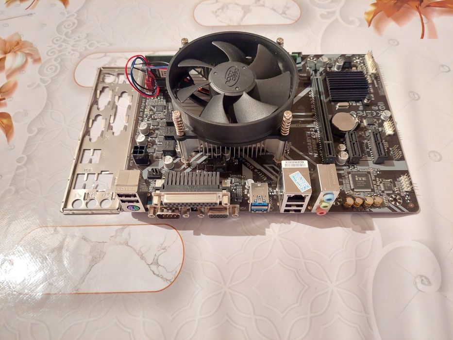 Продам комплект H310 DDR4