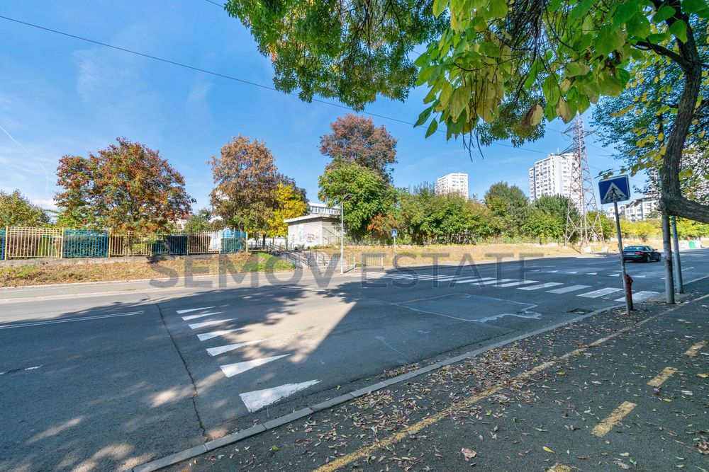 Продава се Тристаен апартамент в Бургас, Славейков - 62 кв.м за 2952 €/кв.м - Снимка #17
