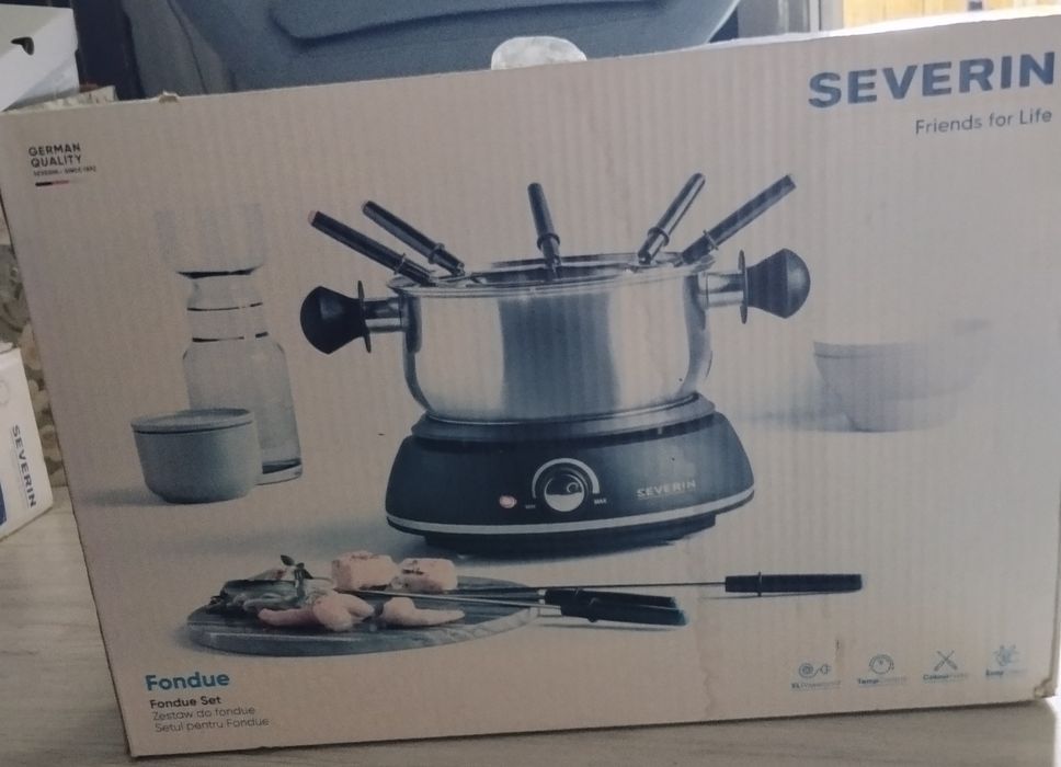 Aparat electric fondue