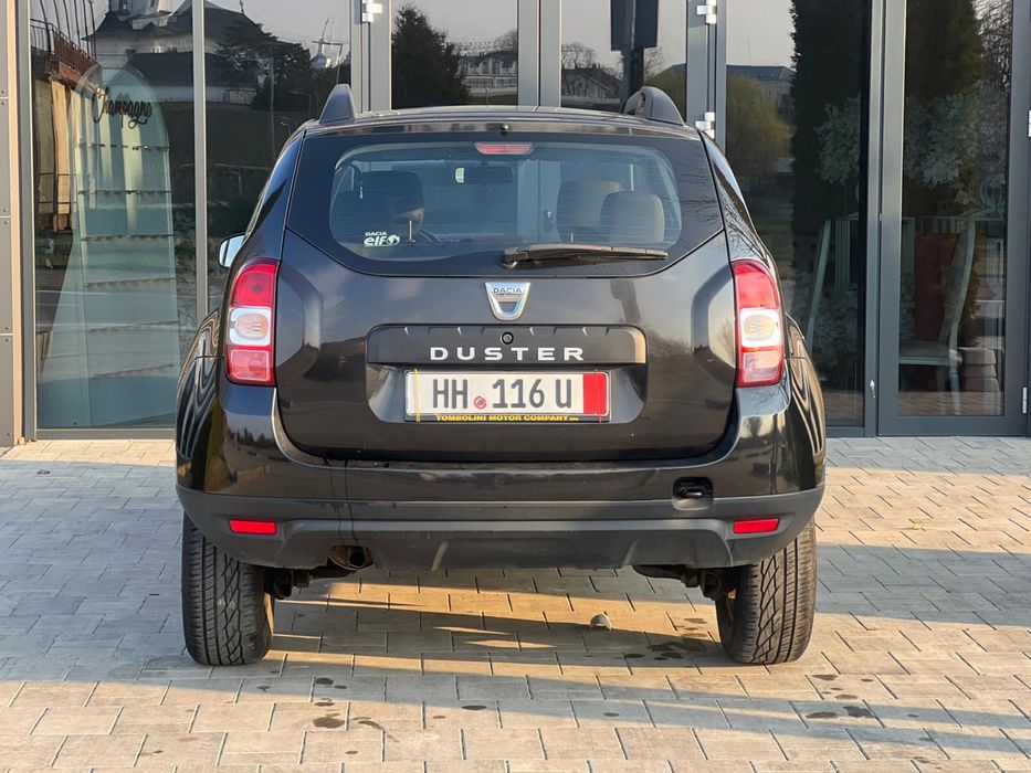 Dacia Duster model Prestige 1.6 benzina Euro 5 2016