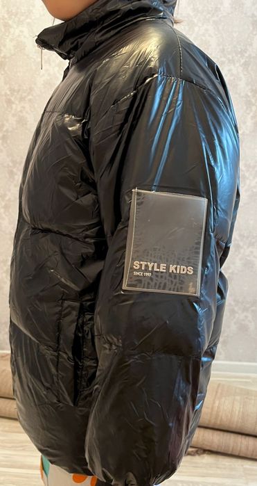 Стильная куртка для девочки