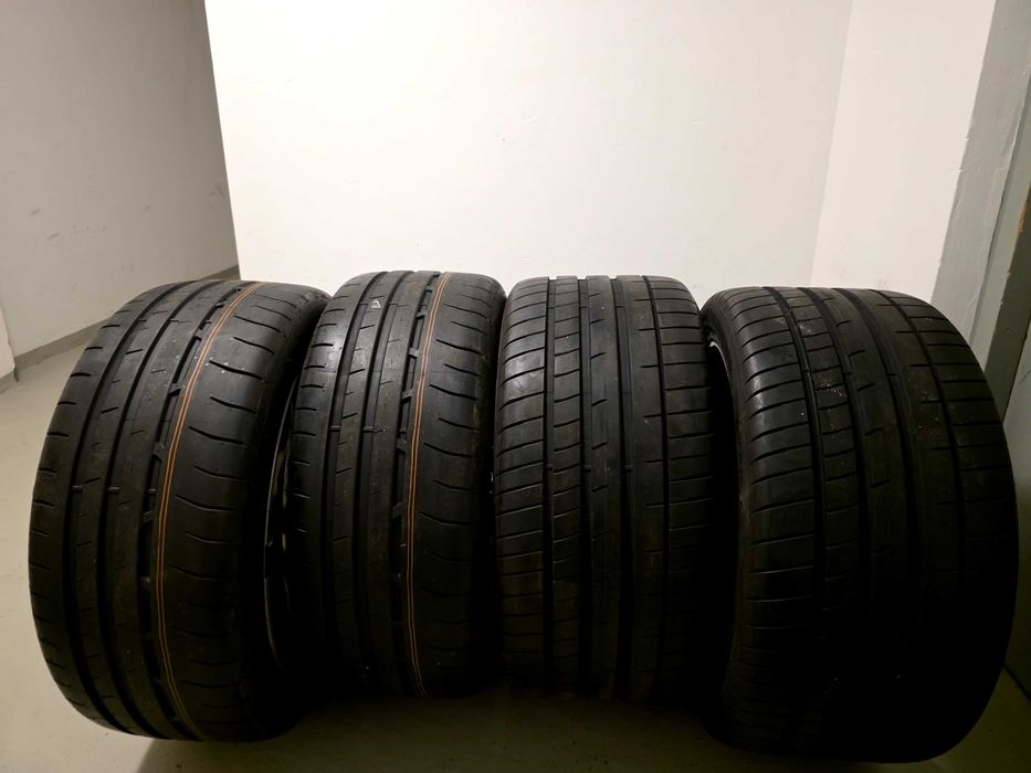 Оригинални Мерцедес AMG джанти с гуми 20 цола цола