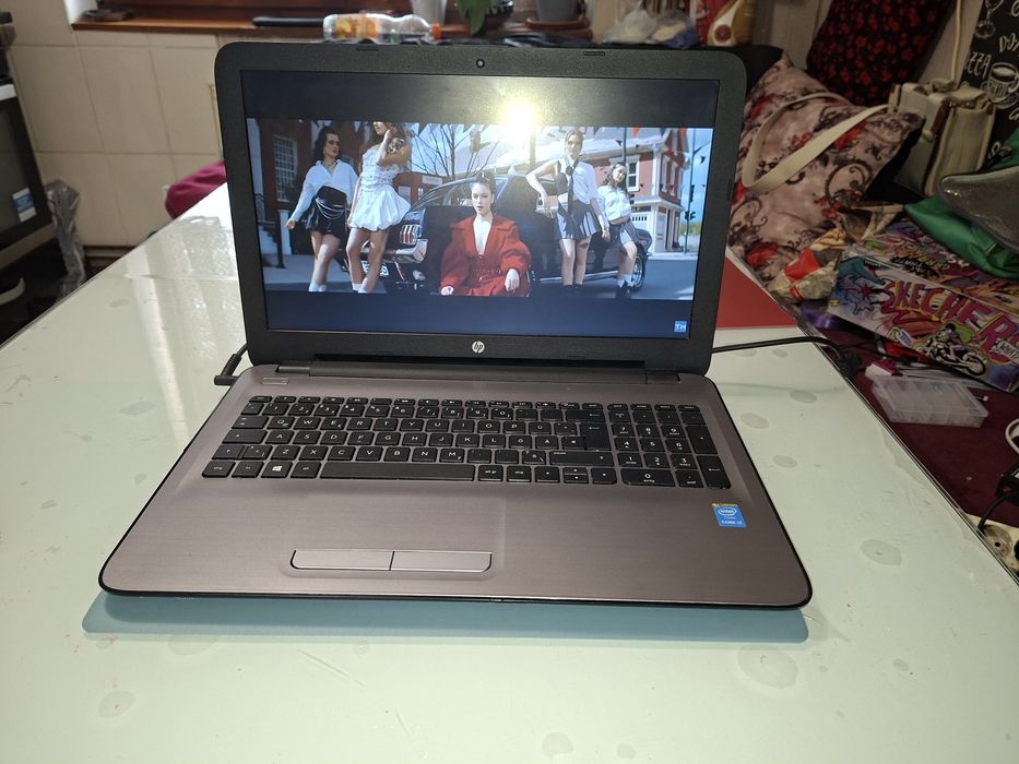 HP 250 g5, display Full HD, Intel i3  gen.5, 8 gb ram, Bluetooth,  500 gb