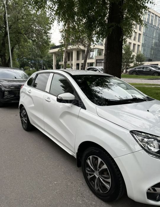 Продаётся Lada Xray 2018