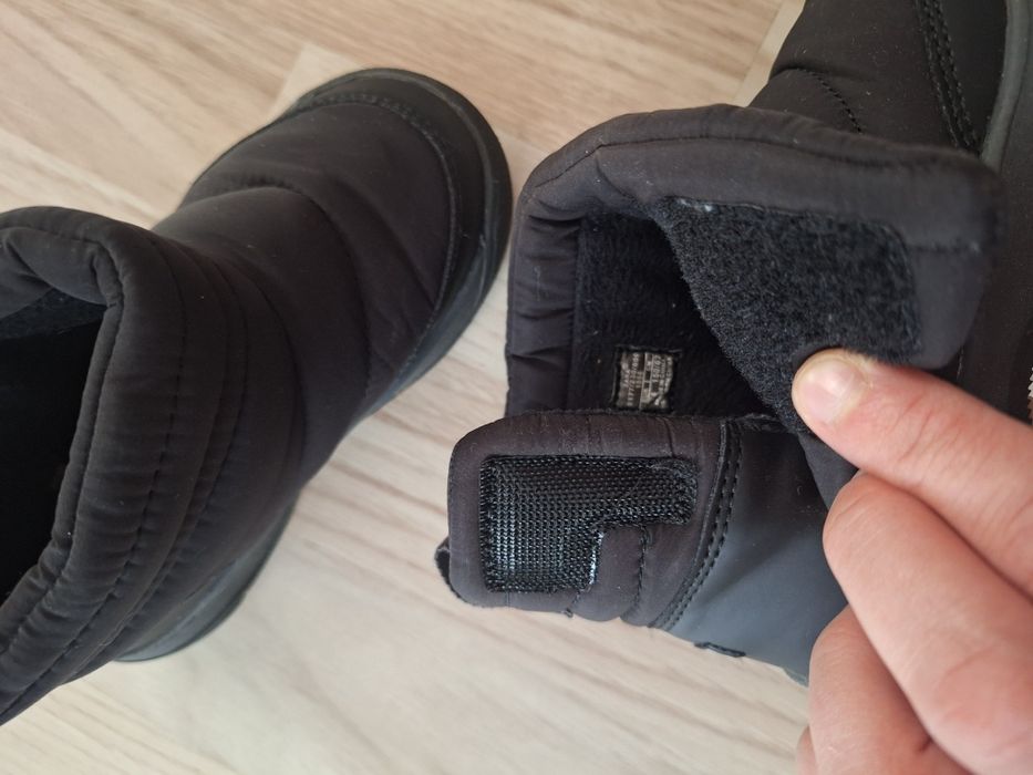 Ghetute impermeabile Zara