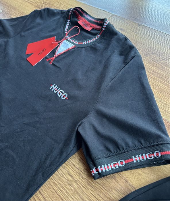 Мъжки,памучен,черен къс екип Hugo BOSS с бродирано лого