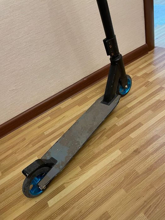 Самокат трюковой