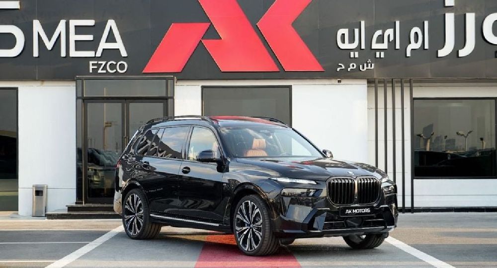 BMW X7 m40i M пакет