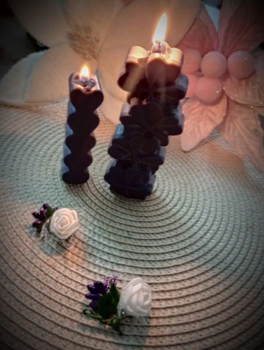 Lumânări aprinse