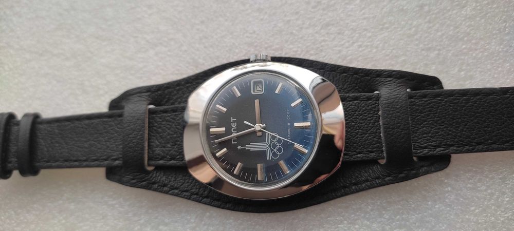 Часы СССР Полет.