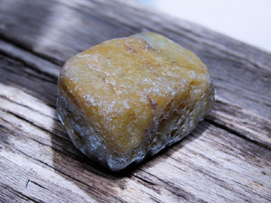 МЕДЪТ НА БОГОВЕТЕ – Родопски Honey Healer Quartz