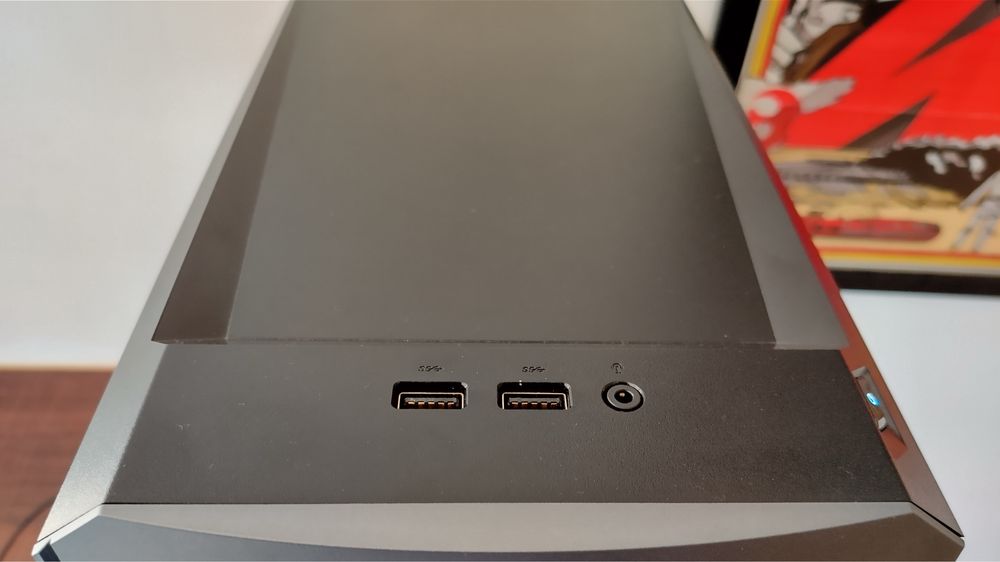 ASUS ROG GL10CS case комоптърна кутия