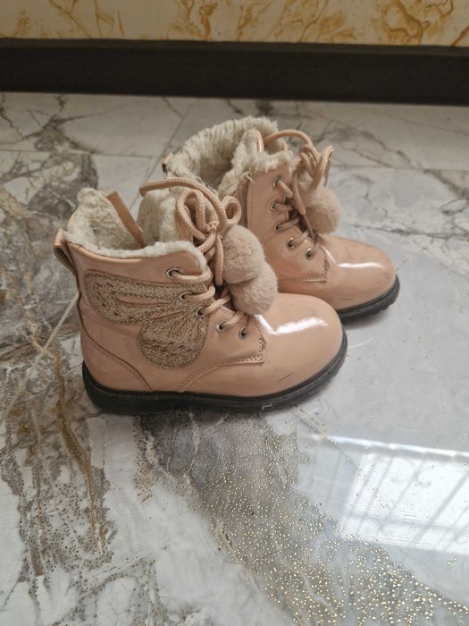 Детская обувь на девочек