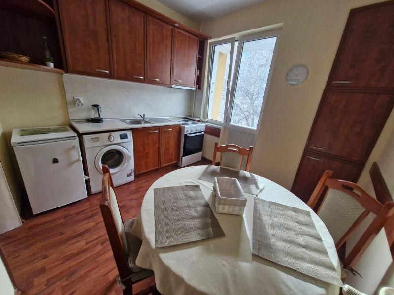 Тристаен апартамент под наем в ж.к. Лагера, 2218145