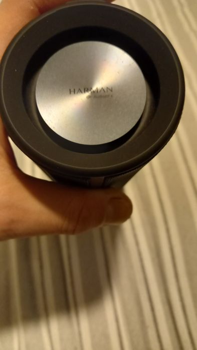 Boxa portabila cu Bluetooth