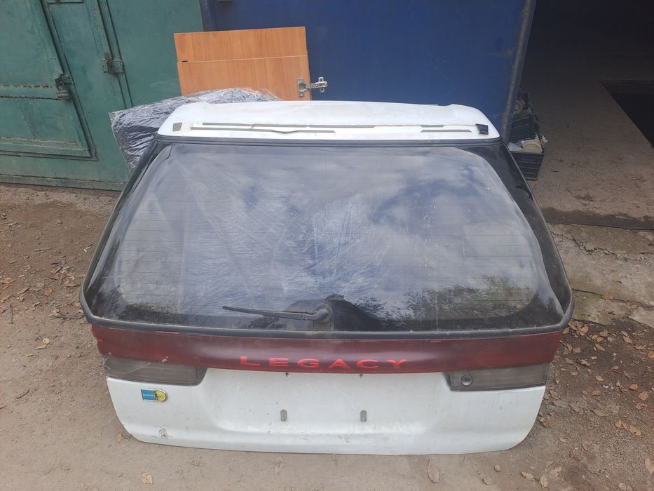 Продам запчасти на субару