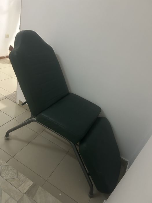 Косметологическое кресло, кушетка