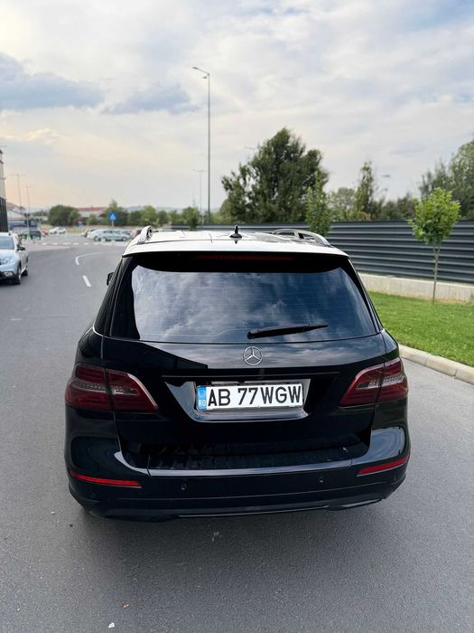 Mercedes-Benz ML 250 Bluetec 4MATIC Autoutilitară –  EURO 6