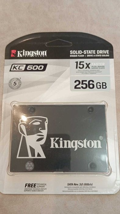 Продам новый SSD диск Kingston 256Gb