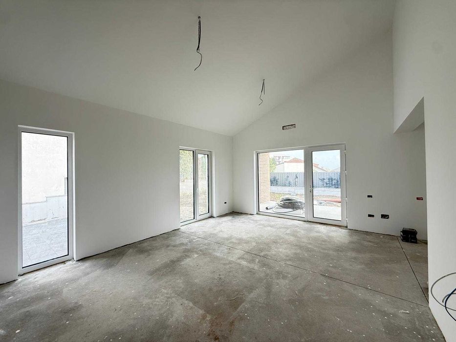 Casa moderna S+P | 132 mp utili | Teren 575 mp | La cheie | Zona foarte buna