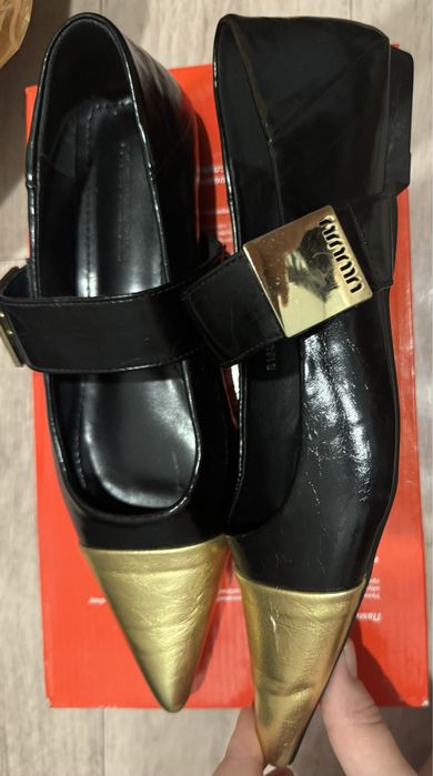 Женская обувь есть новая