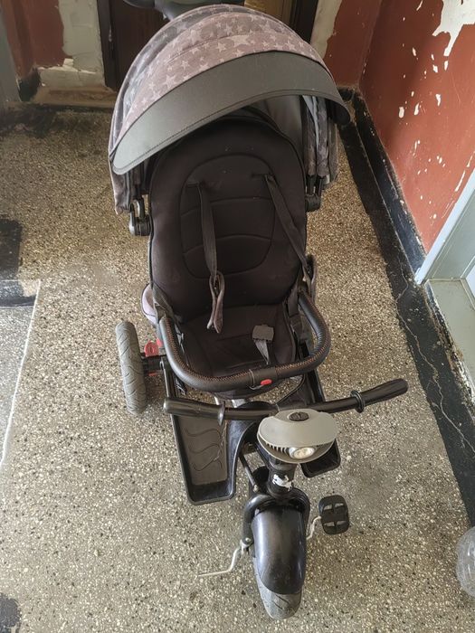 Детска триколка.