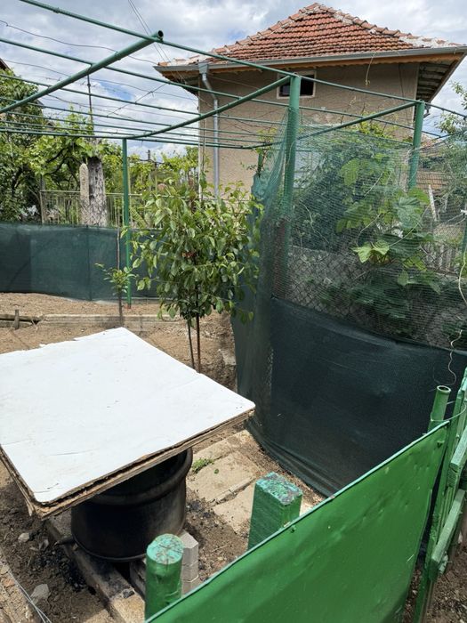 Продавам къща / етаж от къща в гр. Вършец