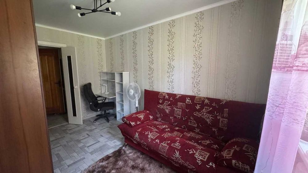 Продам 2к кв в центре