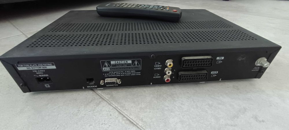 DVB тунер Philips zee