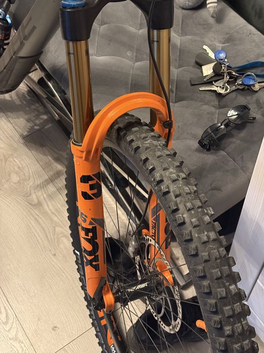 Cube stereo full carbon
