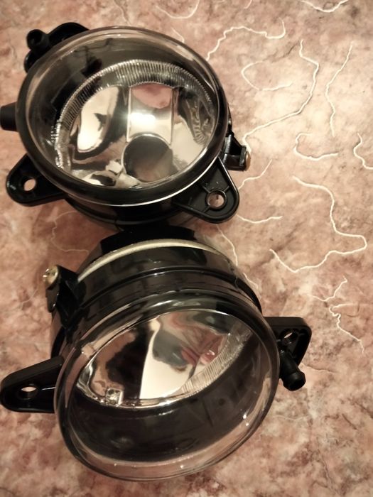 Противотуманки на Шкоду