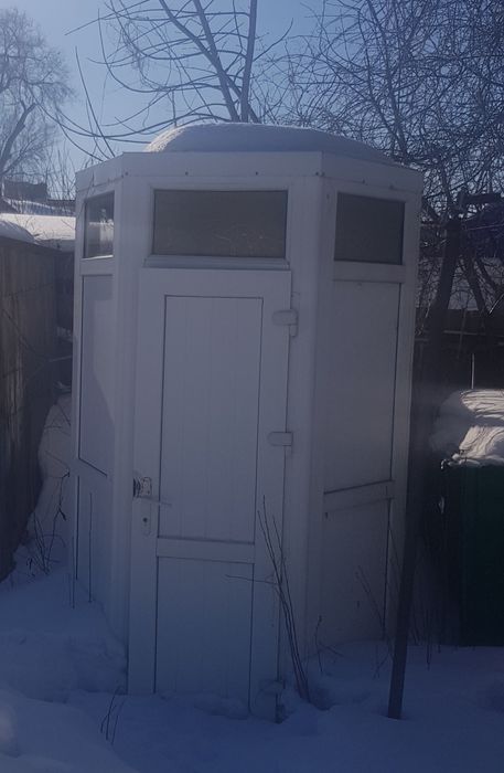 Продам пластиковый душ. Очень теплый