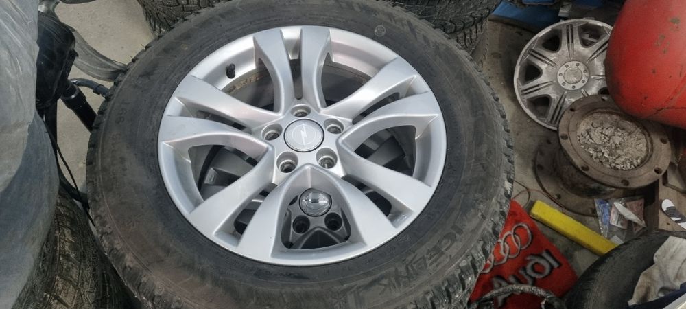 Шины зимние с дисками