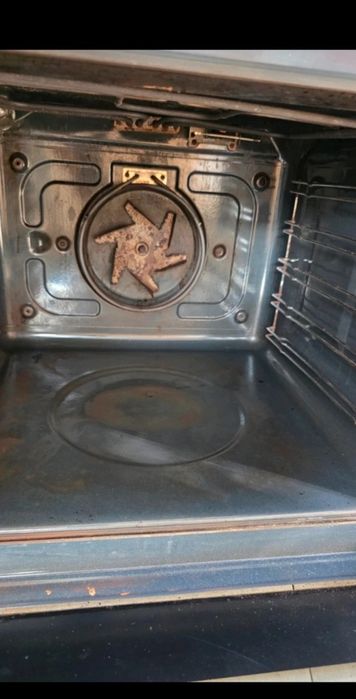 Cuptor electric incorporabil Electrolux