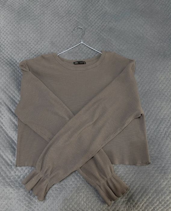 Кофточки от бренда Zara