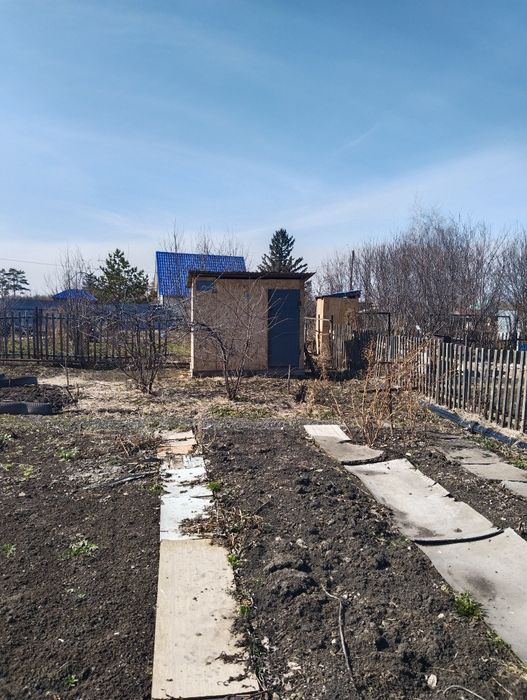 Продам дачу в обществе "Локомотив"