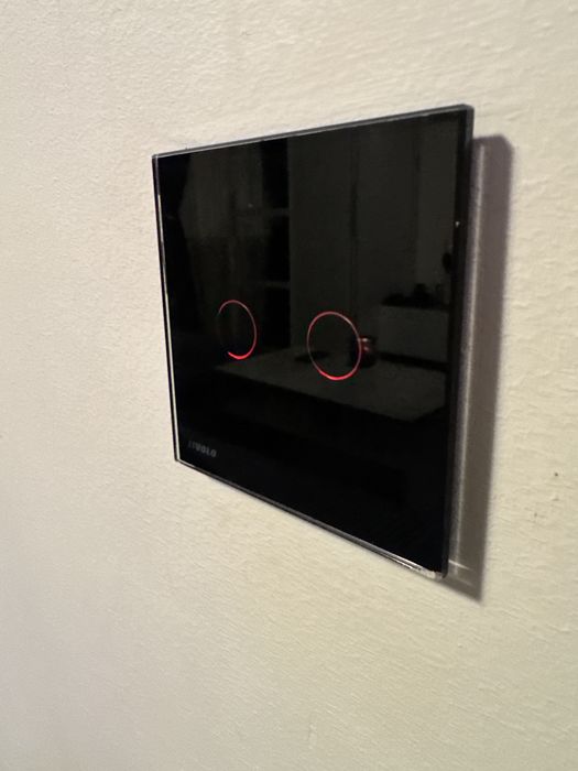 Garsoniera decomandată, renovată integral, etaj 1 – Azuga