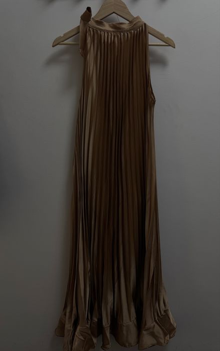 Rochie Lungă / Maxi Plisată Auriu Satinat FOFY - NOUĂ Cu Etichetă & Sigiliu