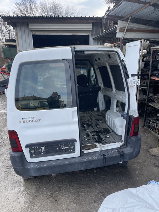 Пежо партнер,Peugeot Partner/Ranch  2005 г. с 1.9d НА ЧАСТИ!
